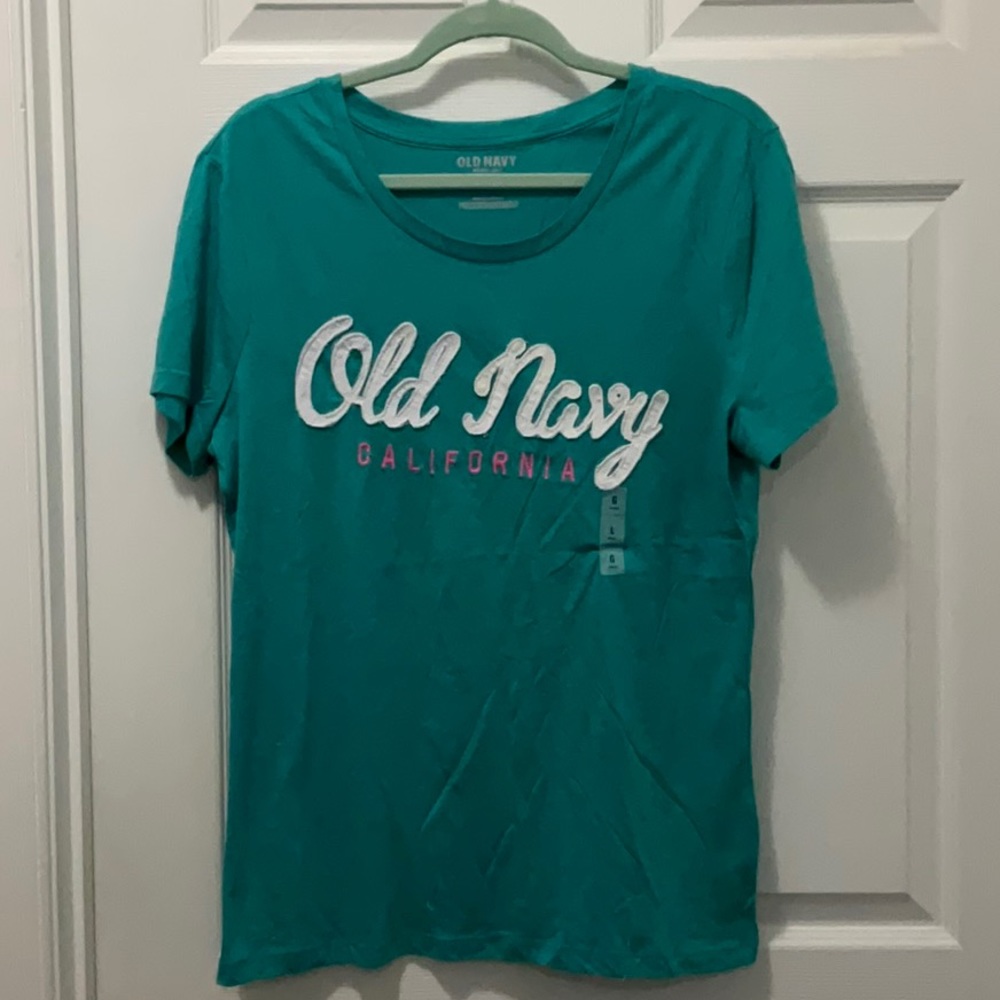 Old Navy Embossed Old Navy California Print